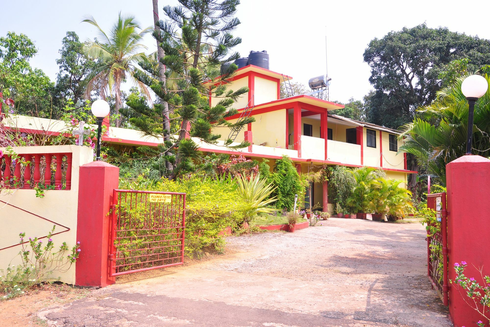 Castelinho'S Home Away From Home Anjuna Exterior photo